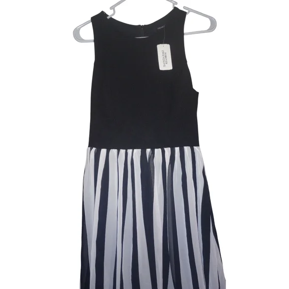 Forever 21 Black and White Striped Asymmetrical Dress - Picture 3 of 6